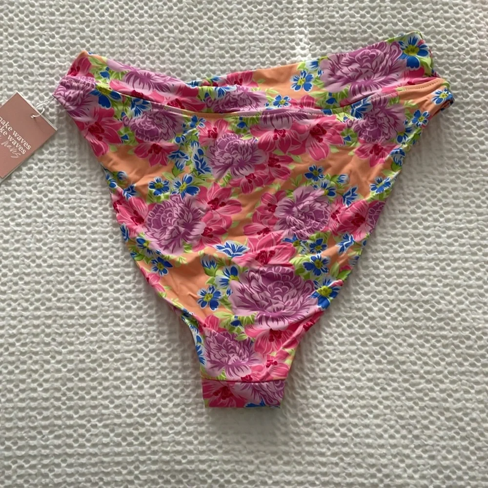 Dippin' Daisy's High Rise Cheeky Bottoms
